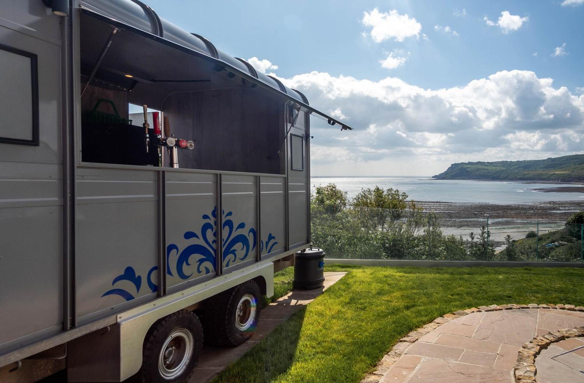 Hotel Victoria Robin Hood's Bay Exterior foto